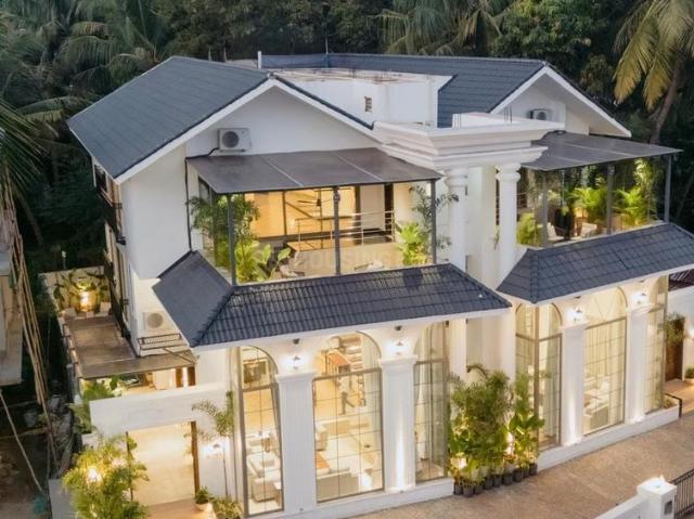Villa for sale in Candolim, Goa