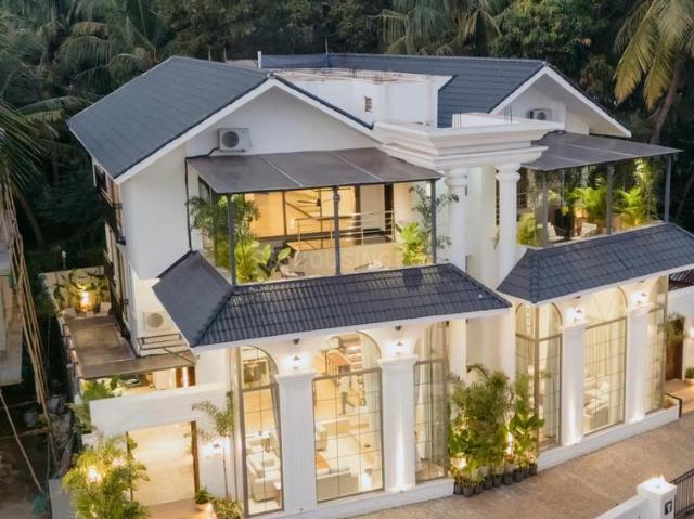 Villa for sale in Candolim, Goa