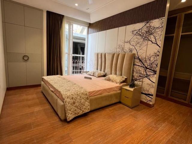 Villa for sale in South Delhi, Deri