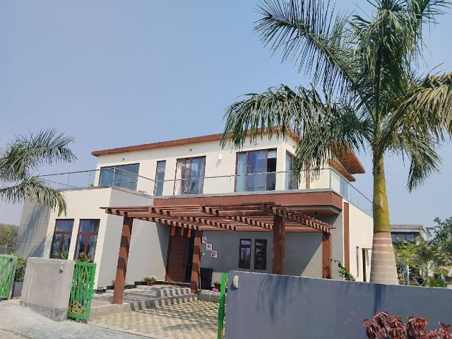 Villa for rent in South 24 Parganas, West Bengal