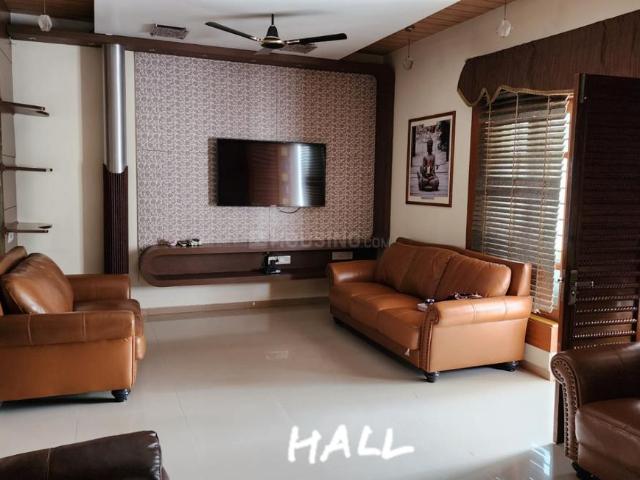 Villa for rent in Madya