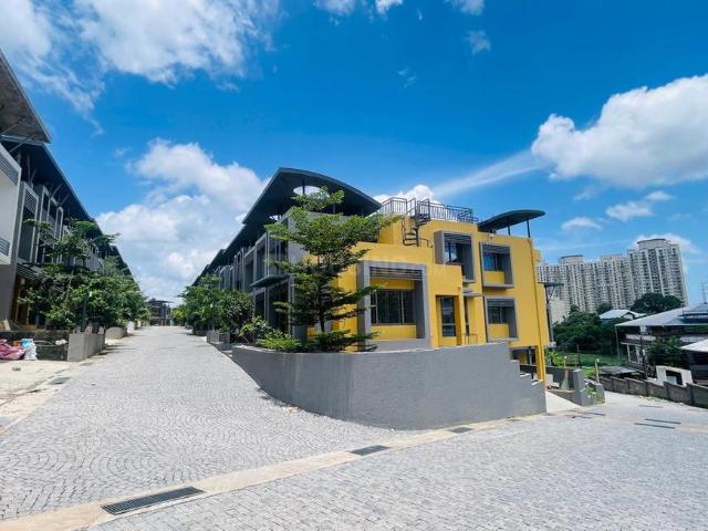 Villa for sale in Cochin, Kerala