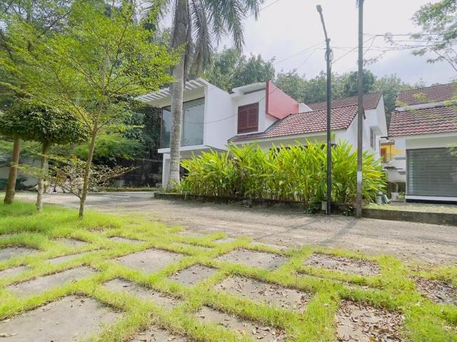 Villa for sale in Cochin, Kerala
