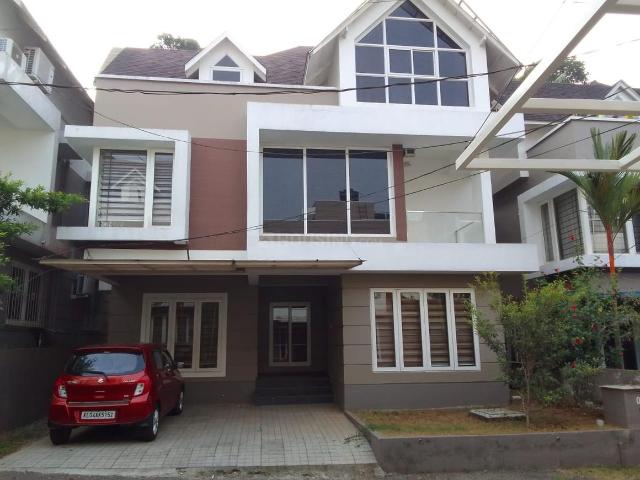 Villa for sale in Cochin, Kerala