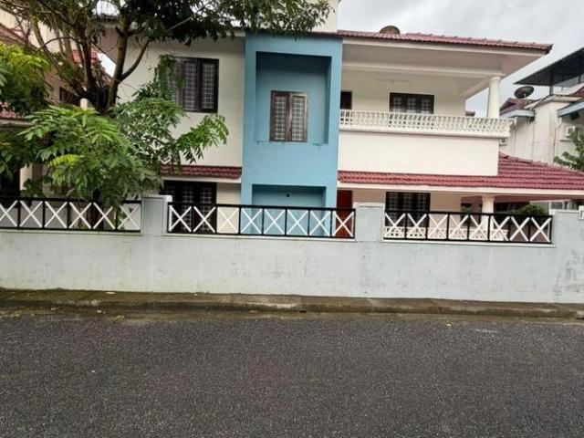 Villa for rent in Manjummel, Ernakulam