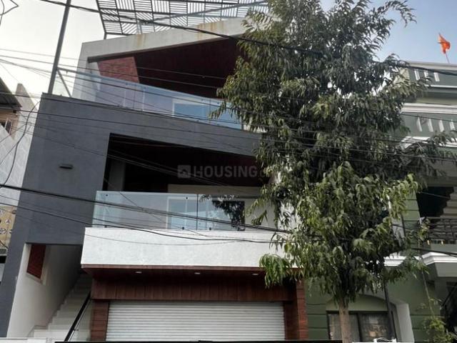 Villa for sale in Madya