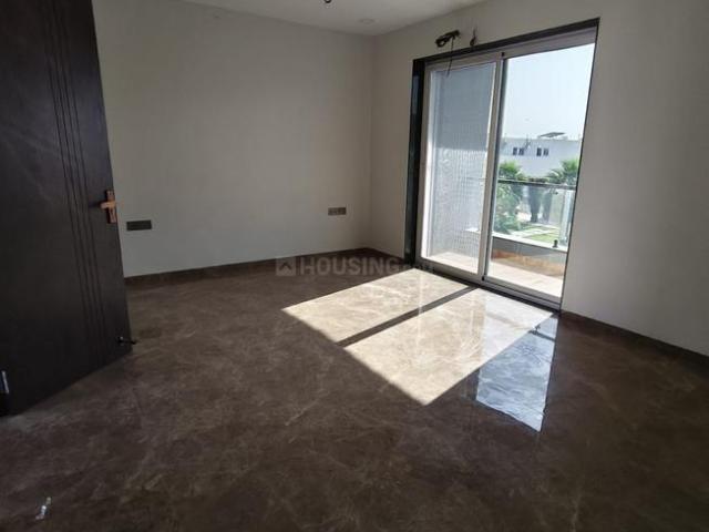 Villa for sale in Madya
