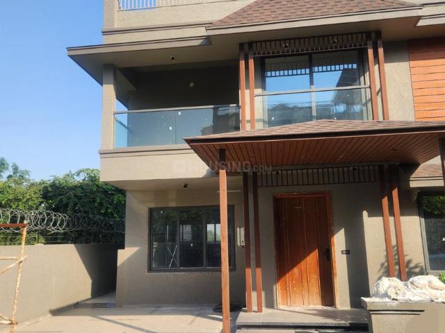 Villa for sale in Gujarat
