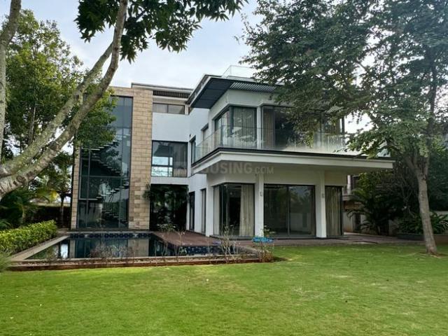Villa for sale in Prestige Golfshire, Yambarahalli
