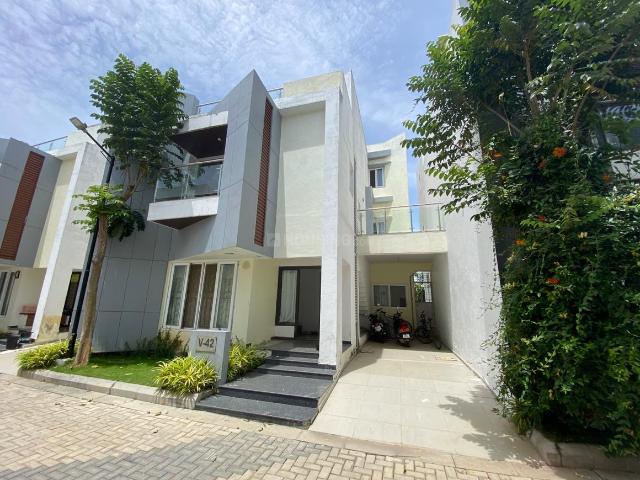 Villa for sale in Karnataka