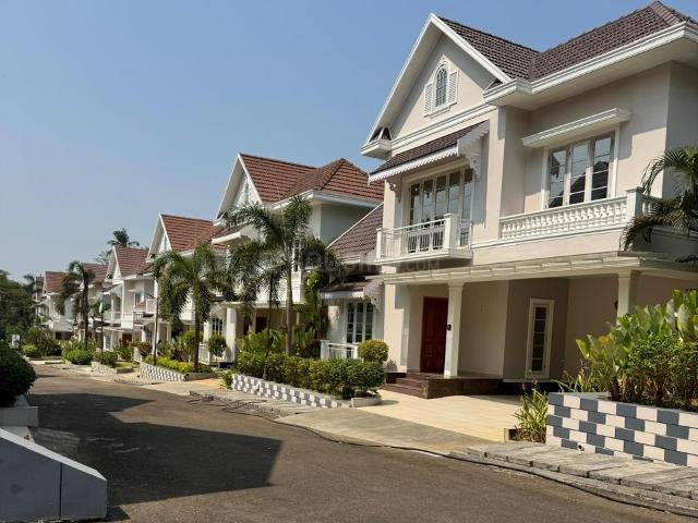 Villa for sale in Thrissur, Kerala