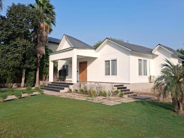 Villa for sale in Noida, Gautam Buddha Nagar