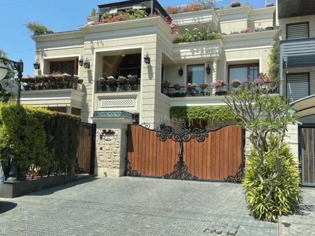 Villa for sale in Nera, National Capital Territory Of Delhi