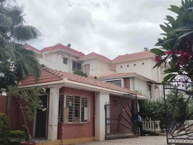 Villa for sale in Bangalore East, Karnataka