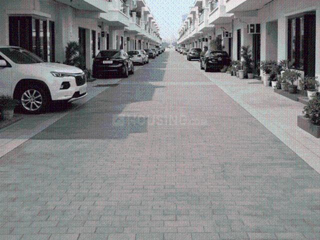 Villa for sale in Gautam Buddha Nagar, Uttar Pradesh