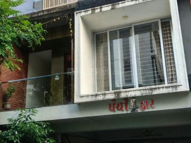 Villa for sale in Gujarat