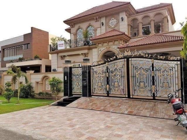 Villa for sale in National Capital Territory Of Delhi
