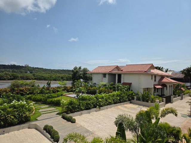Villa for sale in Pilerne, Goa