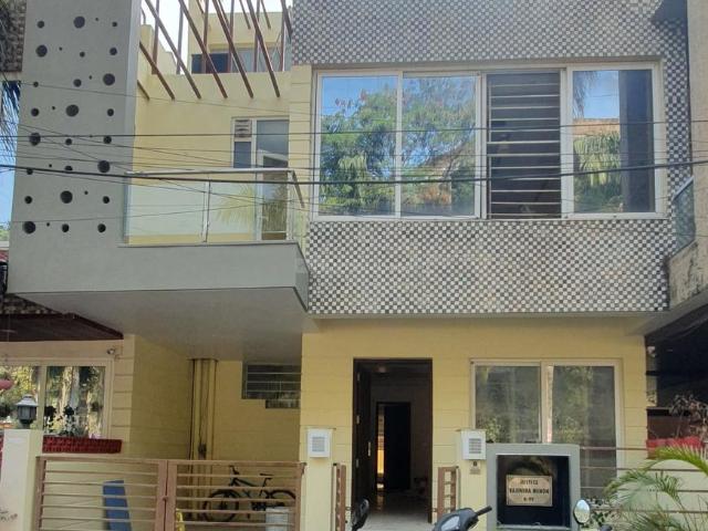 Villa for rent in Madya