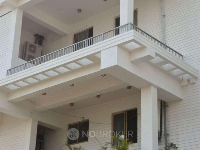 Property for sale in Ranga Reddy, Narsingi