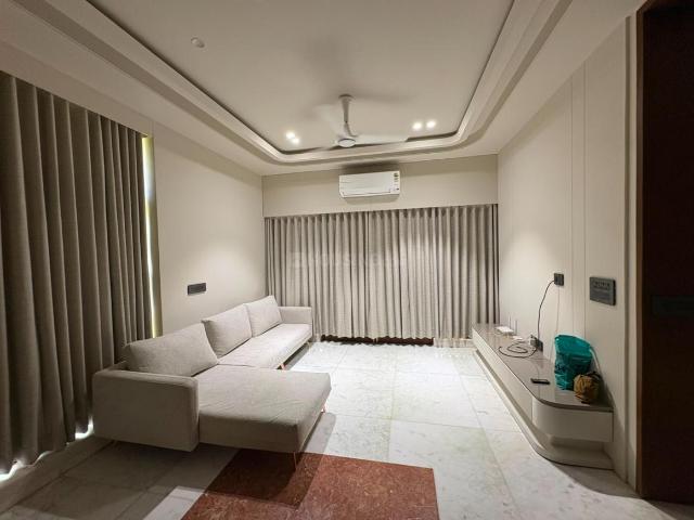 Villa for rent in Sarkhej, Gujarat