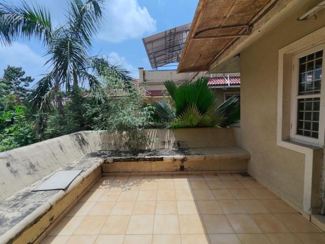 Villa for sale in Sarkhej, Gujarat