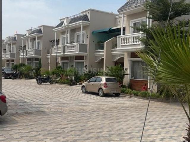 Villa for rent in Zirakpur, Punjab