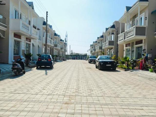 Villa for sale in Zirakpur, Punjab