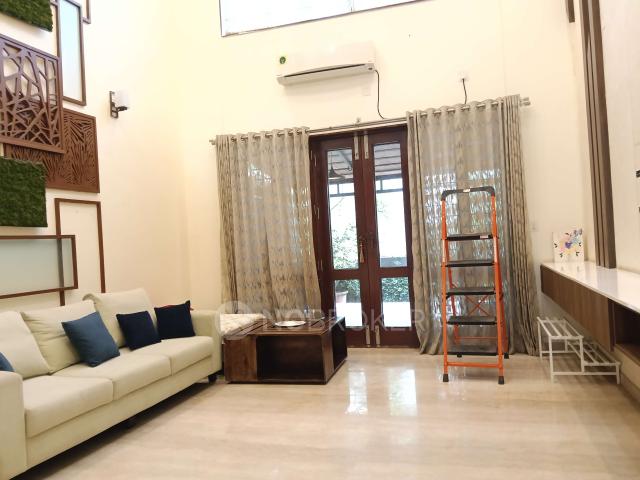 Property for rent in Bangalore East, Cox Town - Bangalore