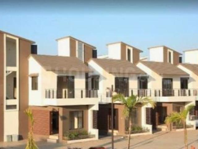 Villa for sale in Gujarat