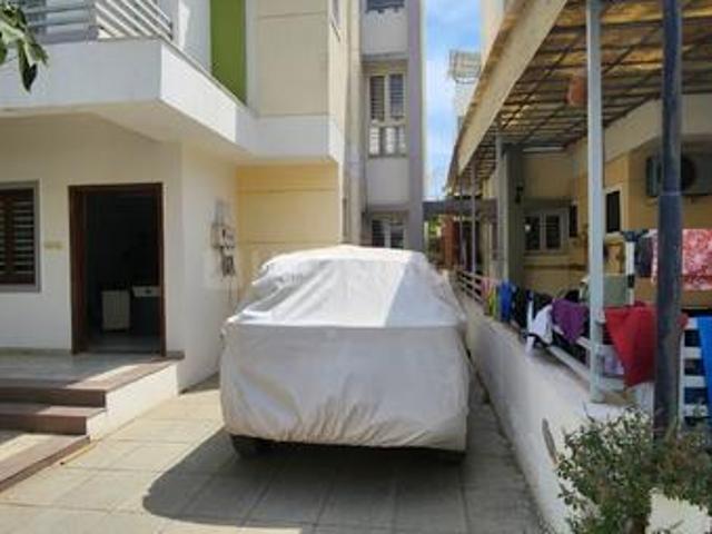 Villa for sale in Gujarat