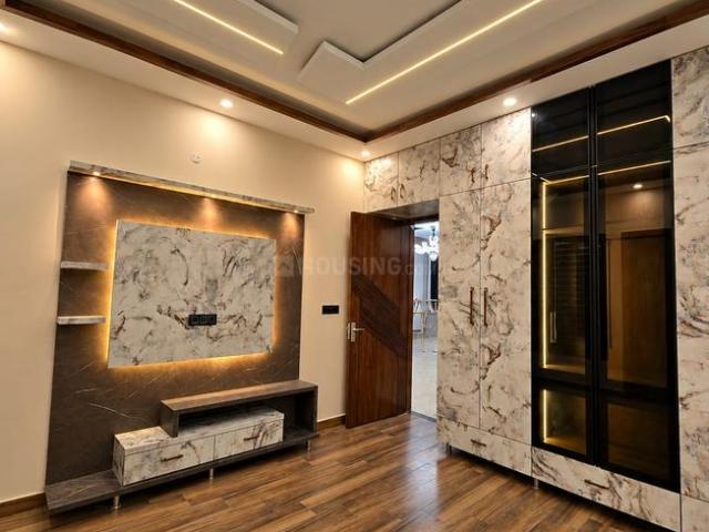 Villa for sale in Jalvayu Vihar, Jhandpur