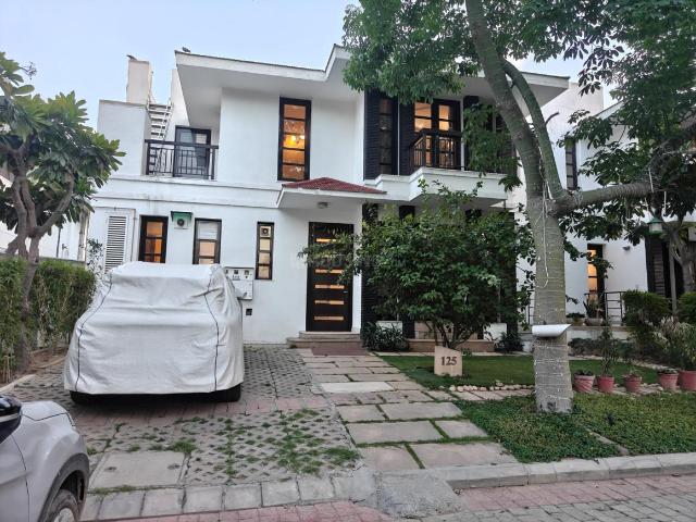 Villa for rent in Hariana