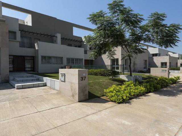 Villa for rent in Hariana
