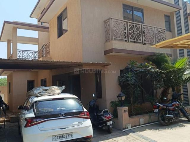 Villa for sale in Gujarat