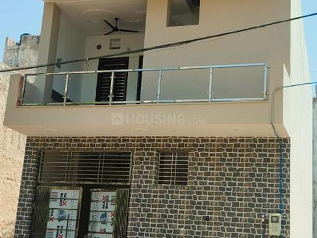 Villa for rent in Agra