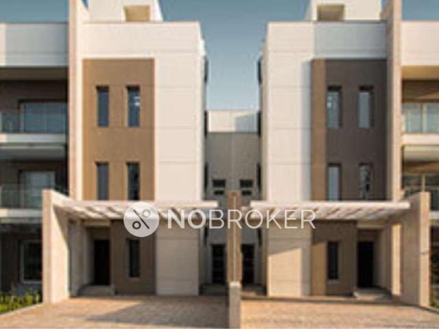 Property for rent in Hariana