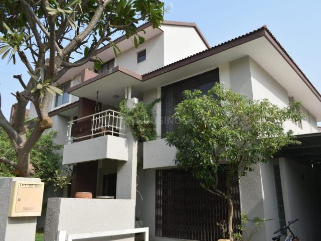 Villa for sale in Gujarat