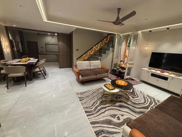 Villa for sale in Gujarat