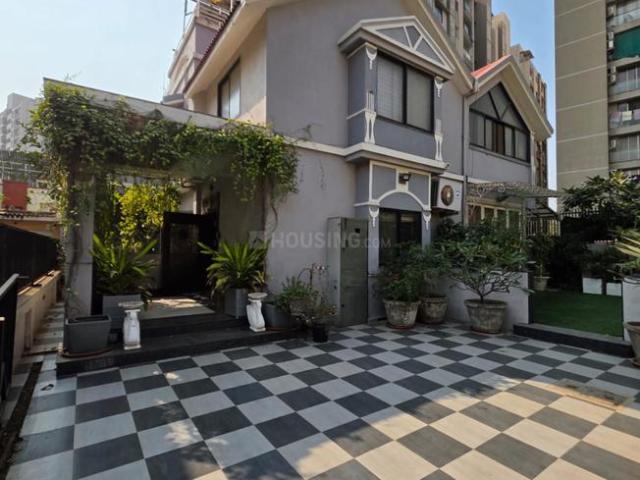 Villa for sale in Gujarat