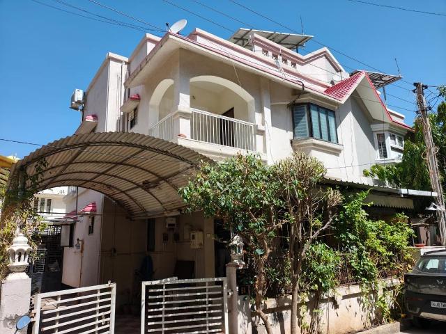 Villa for sale in Gujarat