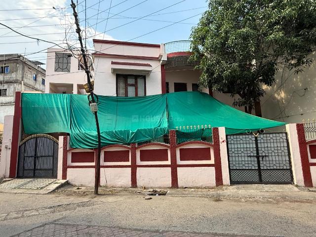 Villa for sale in Madya