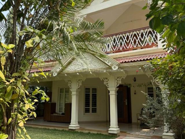 Villa for sale in Gujarat