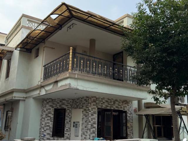 Villa for sale in Gujarat