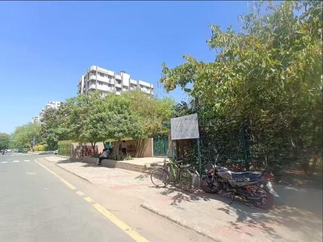 Villa for sale in Bodakdev, Ahmedabad