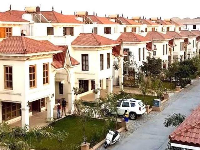 Villa for sale in Thaltej, Ahmedabad