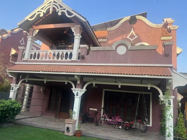 Villa for sale in Thaltej, Ahmedabad