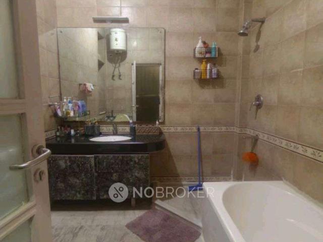 Property for rent in Hariana
