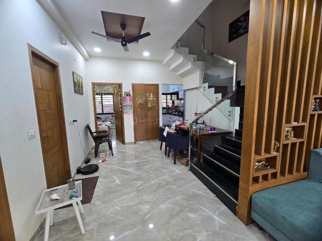 Villa for rent in Adalaj, Gujarat