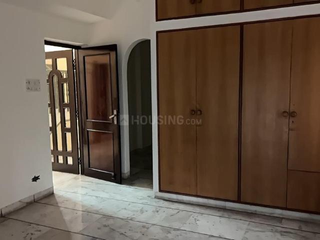 Villa for rent in Madya